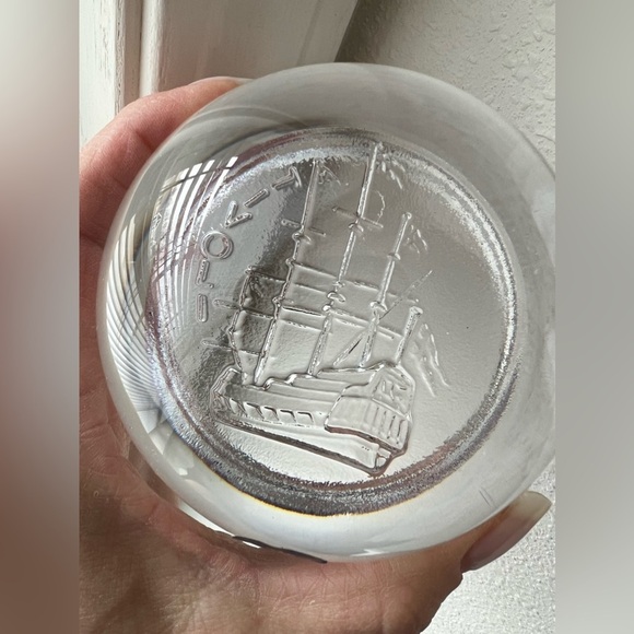 Royal Copenhagen | Ship Nautical | Tivoli Crystal Paperweight | Collectible - Picture 3 of 6